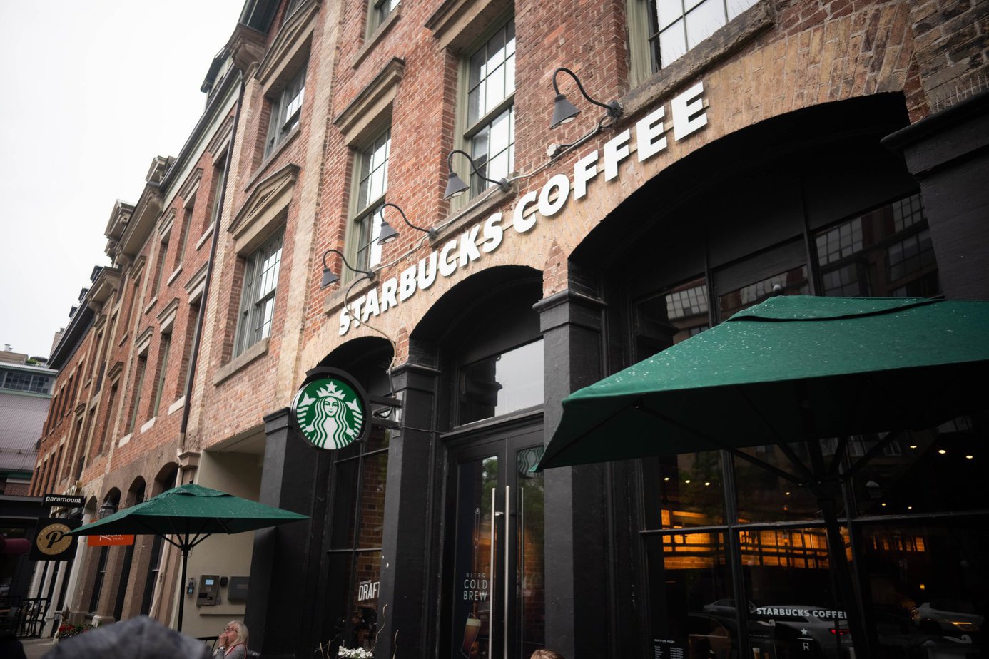 STARBUCKS CEASES IN-STORE SEATING