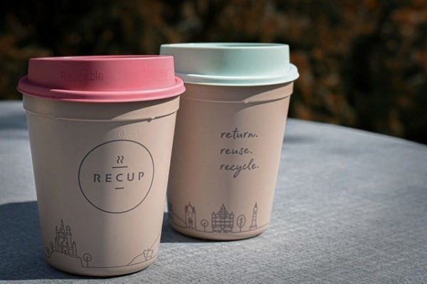 ARE REUSABLE COFFEE CUPS SAFE WITH COVID-19?