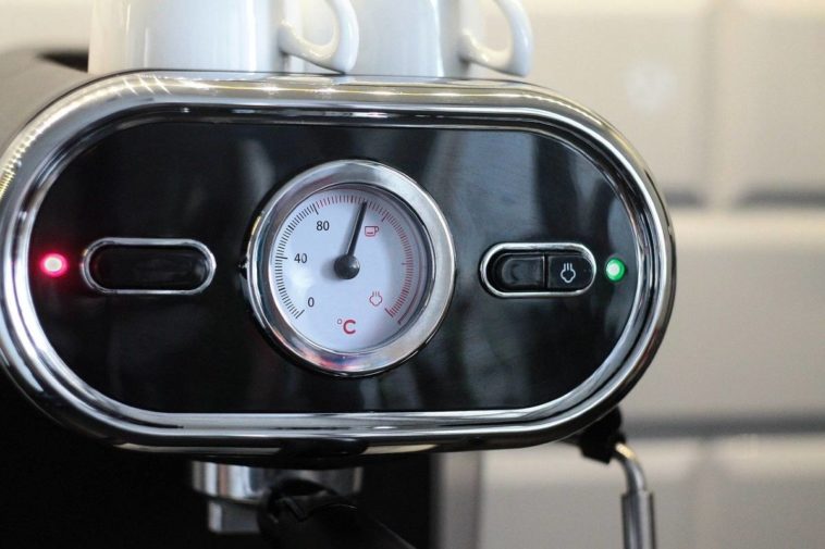 GAGGIA CLASSIC PRO REVIEW - WHEN TO BUY ONE AND WHEN NOT!