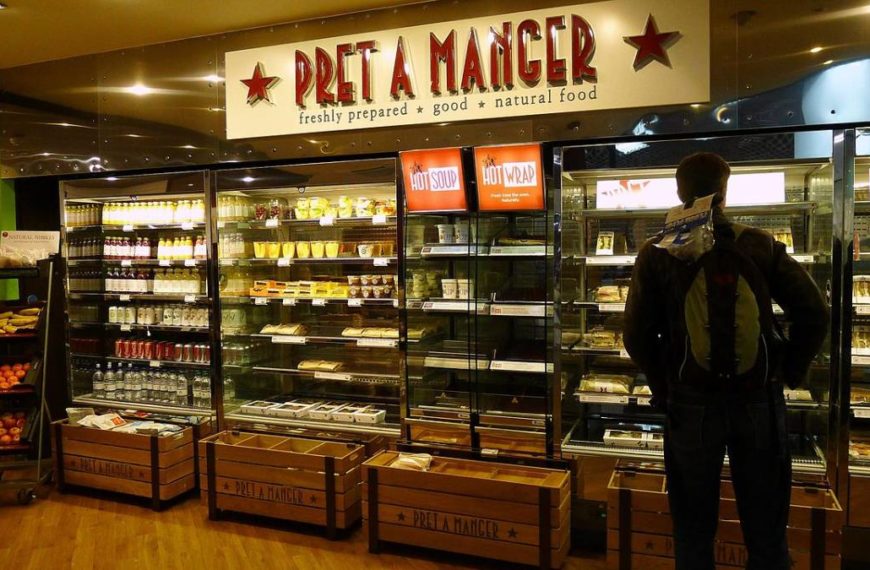 PRET A MANGER SETTLES U.S. PRIVACY LAWSUIT BROUGHT BY FORMER EMPLOYEE