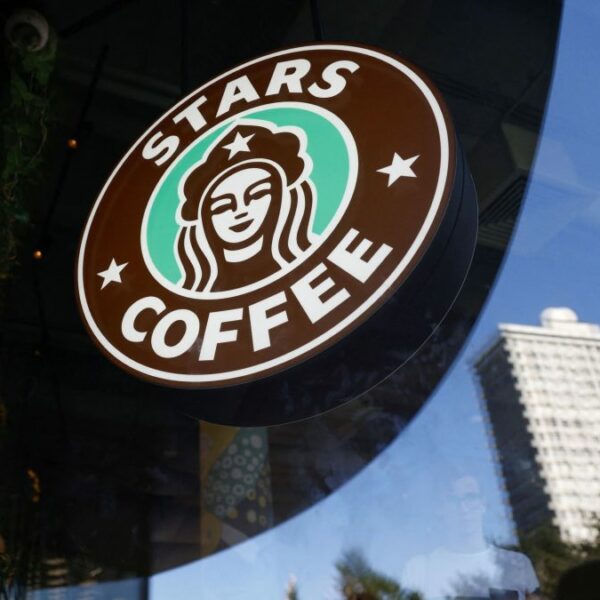 Copycat ‘Stars Coffee’, Takes Over Starbucks Locations In Russia